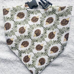Clip on Dog Bandana With Buckle Pet Cat Bandanna Scarf Spring Hedgehogs
